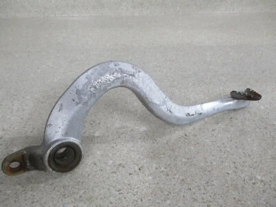 2001 铃木 RM250 后制动踏板臂级别原始设备制造商,43100-37F00,M127 — 第 1/4 张图片