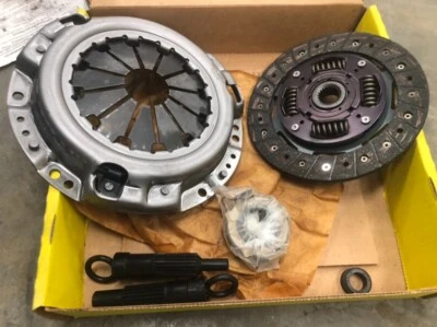 Kit embrague Luk 04-061 Toyota Corolla Paseo Tercel Geo Prizm Chevy Nova Foto 1 de 2