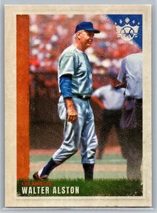 2022 Panini Diamond Kings Baseball #13 Walter Alston HOF Los Angeles Dodgers - Picture 1 of 2