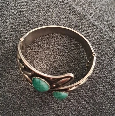 Rare Bracelet Ancien Argent Massif et Pierre Bleu 19ème Art Deco Diamètre 7 cm - Photo 1/4