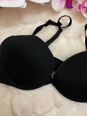  Sujetador con aros acolchado negro H&m talla it2a eu70a us32a  Foto 1 de 4