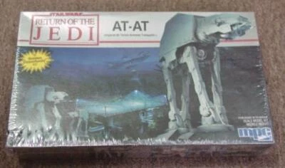 MPC ERTL 1989: STAR WARS El Retorno del Jedi AT-AT Kit Modelo Plástico (SELLADO) Foto 1 de 4