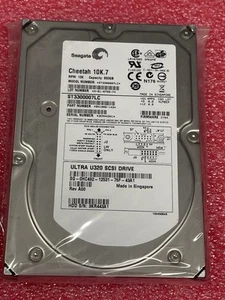 Disque dur HDD SEAGATE ST3300007LC 300 Go 10K U320 SCSI 3,5" 80 broches d'occasion - Photo 1/2