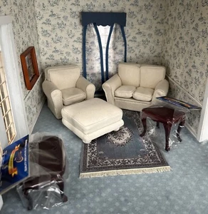 New Old Stock Dollhouse Living Room Set 1:12 Loveseat Armchair Coffee Table - Picture 1 of 13