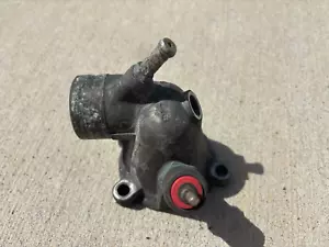 1172012130 Thermostat Housing M117 500SEC 500SE 500SL 500SEL 500SLC - Picture 1 of 4