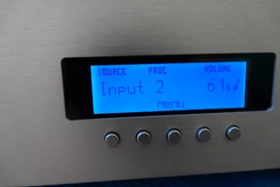 AVM A3 high end Vollverstärker mit ProzessorenEingängen - Bild 1 von 4