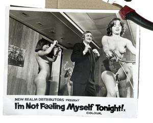 I'M NOT FEELING MYSELF TONIGHT 1976 sex romp NUDE PLAYBILL in VG COND - Picture 1 of 4