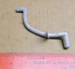 UNIDENTIFIED BRITISH MOTORCYCLE OIL SCAVENGING TUBE POSSIBLY ARIEL - Foto 1 di 1