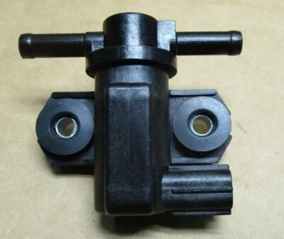 Vapor Canister Purge Valve For Honda Odyssey Acura TL 36162-RDV-J01 - Image 1 of 2