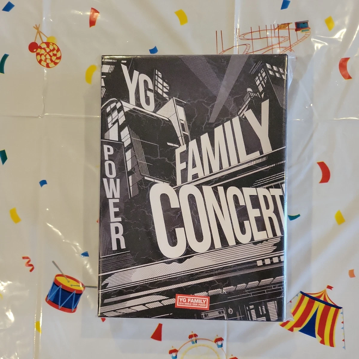 2NE1 YG Family ConcertパーカーとSeoulコンサートDVD yg family products for sale | eBay