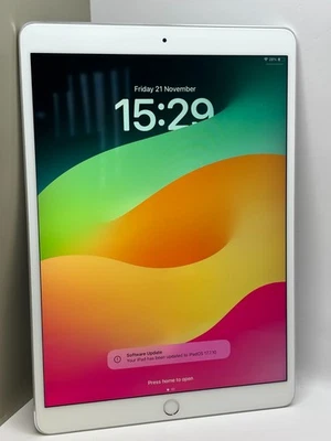 Apple iPad Pro 10.5 (2nd gen, 2017) - See Description - Image 1 of 4