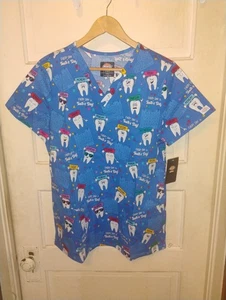 Tooth's Day Everyday Dickies Scrubs Dental EDS V Neck Top size S/CH/P NEW! NWT - Picture 1 of 4