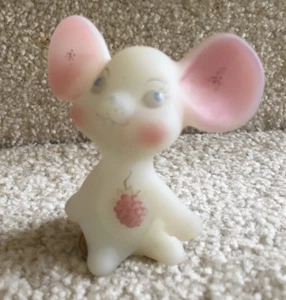 Fenton Burmese Satin Mouse Sitting Figurine Floral & Grapes Big Ears FREE SHIP - Picture 1 of 7