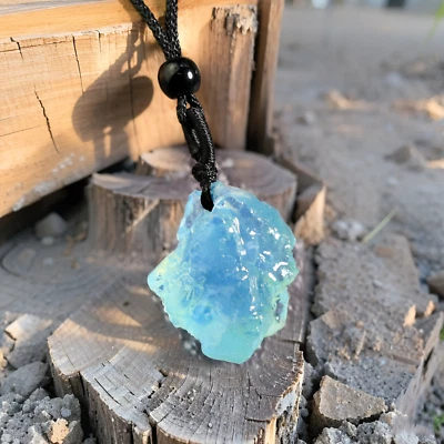 天然生海蓝宝石吊坠蓝色水晶治疗护身符女式男士项链 — 第 1/4 张图片