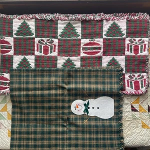 CHRISTMAS TABLE RUNNER SNOWMAN TREES - Picture 1 of 8