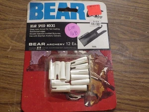 VTG Original Fred Bear Speed Nocks - 11/32" Index Arrow Nocks - WHITE- NOS Dozen - Picture 1 of 2