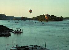 CONTINENTAL SIZE POSTCARD BALLOONS ABOVE THE MISSISSIPPI RIVER