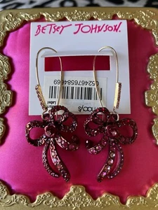 Betsey Johnson In Love Double Bow Ribbon Burgundy Maroon Rose Crystal Earrings - Picture 1 of 2