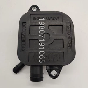 NUEVO cárter con cubierta de válvula Breather 5,9 L Cummins Ram 2500 3500 para Dodge 03-05 - Imagen 1 de 5