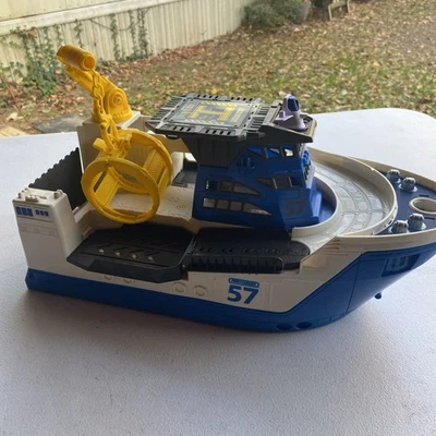 2013 Matchbox Mission Marine Rescue Shark Boat - BFN57 Mattel 15" Boat only - Image 1 of 4