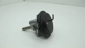 Toyota Differential Vacuum Actuator Assembly 41400-35020 - Picture 1 of 4