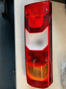 Mercedes Rear Light Assmebly A0035446403 - Picture 1 of 2
