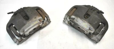 Juego de pares de pinzas de freno delanteras izquierda y derecha BMW 750i F01 2010 tracción trasera OEM Foto 1 de 4