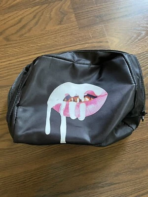 Bolsa de Maquillaje Kylie Cosmetics Original OG RARA Foto 1 de 4