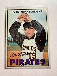 K23,832 - 1967 Topps #425 Pete Mikkelsen