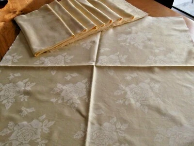 1 Piece de coton jaune  damassé de roses ( 70 x 70 cms ) shabby chic  - Photo 1/4