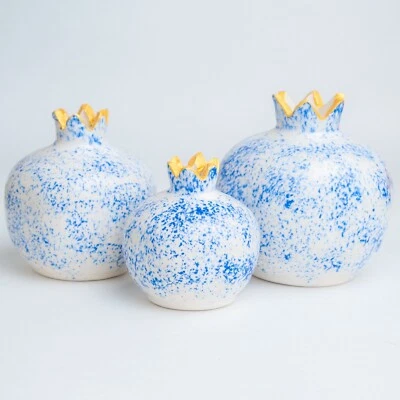 Jarrón de cerámica hecho a mano, jarrón decorativo de granada, soporte para incienso, azul blanco Foto 1 de 4