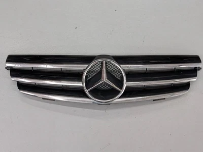 2003-2009 OEM Mercedes W209 CLK55 CLK350 CLK500 Black Grill 3 Slats Chrome Trim - Image 1 of 4
