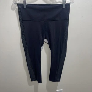 Athleta Pants Womens Medium Black Hiit It Mesh Capri Leggings Mid Rise Athletic - Picture 1 of 12