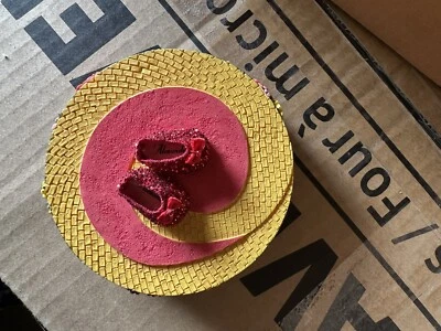 Madame Alexander Wizard of Oz ruby slipper resin stand