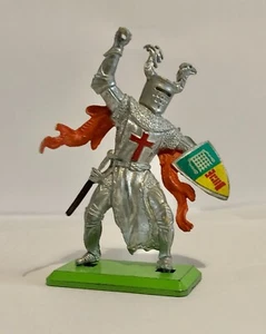 Cavaliere d'argento a piedi senza arma giocattolo vintage Britains dettaglio 1971 - Foto 1 di 4