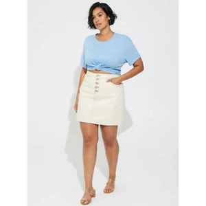 New Torrid Womans Sz 1X 14-16 Plus Blue Cropped Relaxed Tee Soft NWT - Picture 1 of 9
