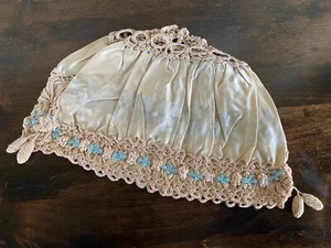 Antique 1920s Flapper Cloche Hat Striped Silk w/ Crochet Accents Blue - Picture 1 of 23