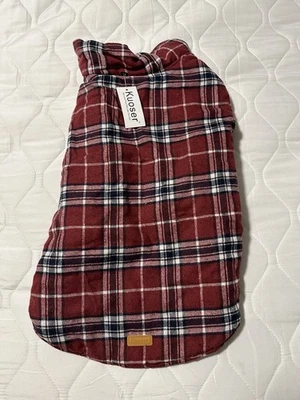 Colete xadrez Kuoser aconchegante impermeável à prova de vento reversível estilo britânico para cachorro - Imagem 1 de 3