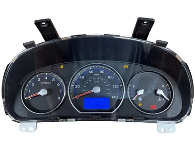 Speedometer Instrument Cluster 2010 - 12 Hyundai Santa Fe 3.5L 88,681 Miles - Image 1 of 4