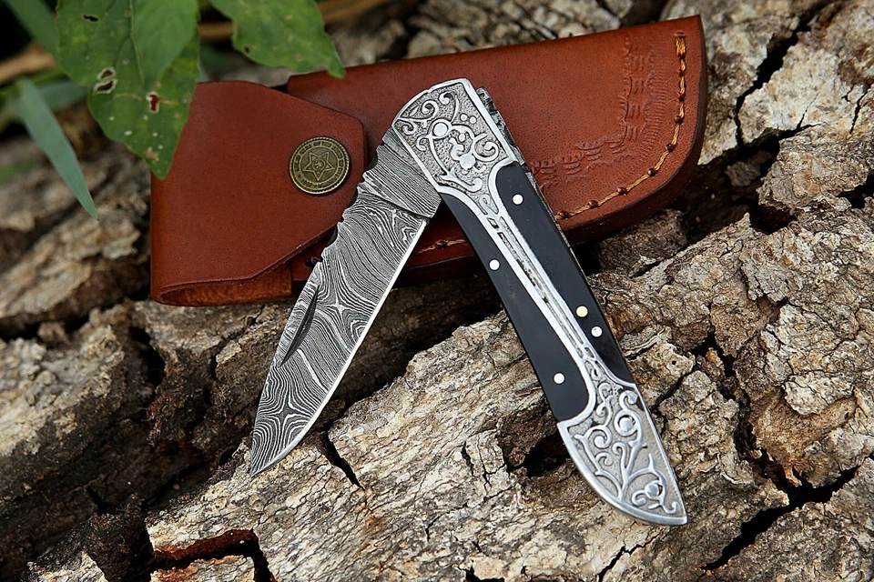 Damascus handmade Folding Knife Pocket knife camping Hunting Knife with Pouch - Image 1 of 4