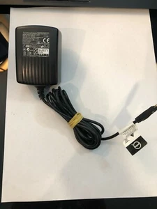 Genuine Palm DSC-51F Switching Adapter - Output 5.2VDC 0.5A - P/N 157-10062-00 - Picture 1 of 7