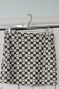 LE LIS Cream and brown checkers w/hearts,  Mini Skirt,  Sz. M  NWT - Picture 1 of 6