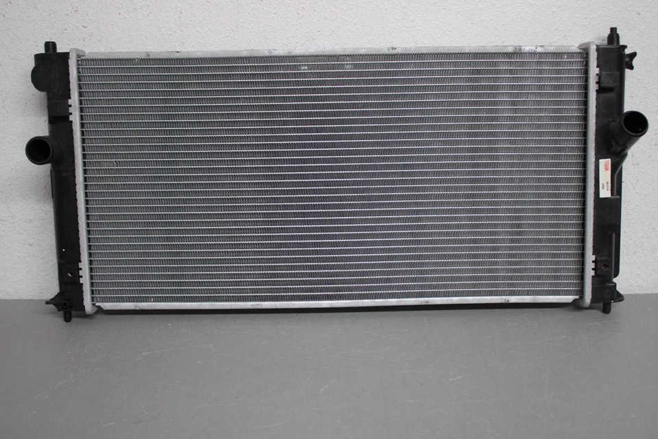 2000 2001 2002 2003 TOYOTA MR2 SPYDER FRONT RADIATOR - Изображение 1 из 4