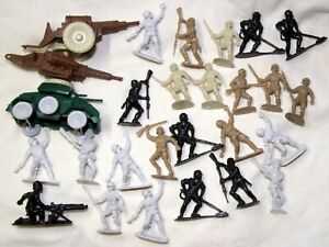 vintage plastic toy soldiers charbens german ww2 reshots