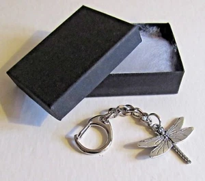 F) KEYRING PEWTER DRAGONFLY INSECT TRANSPARENT WINGS LONG THIN BODY COLOURFUL - Picture 1 of 3
