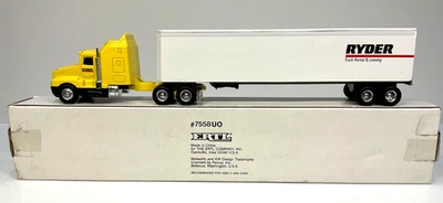 Remolque tractor de alquiler y arrendamiento de camiones Ryder Ertl escala 1/64 Foto 1 de 4