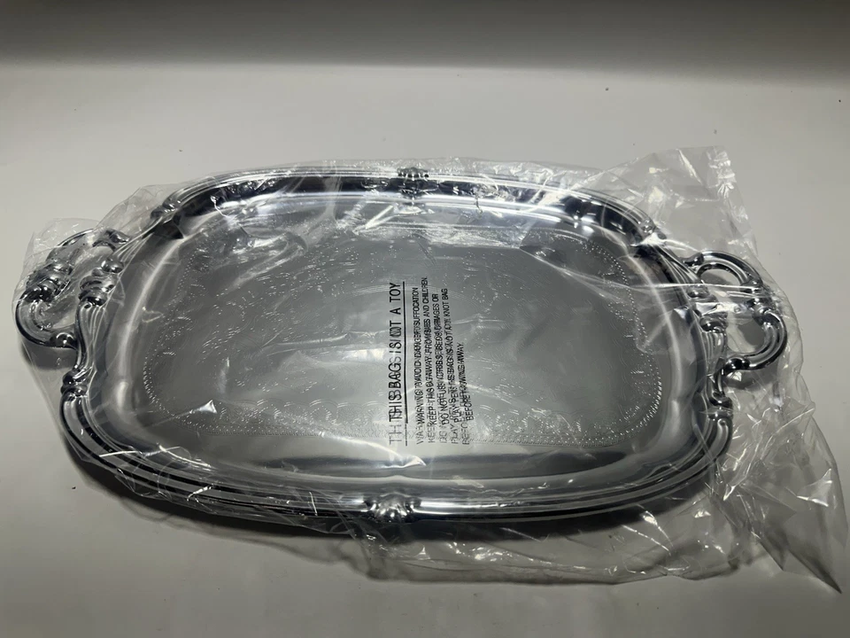 Winco Oblong Tray Chrome Medium CMT-1912 w/ Integrated Handle - Image 1 of 4