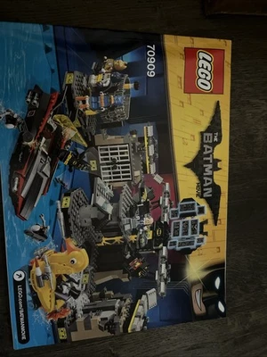 LEGO The LEGO Batman Movie: Batcave Break-in (70909) - Image 1 of 4