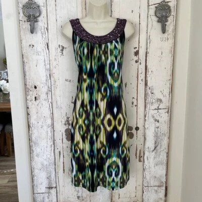 Vestido de fiesta de carrera Cato talla mediana verde púrpura negro azul con cuentas Foto 1 de 4