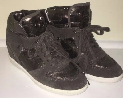 Zapatillas Michael Kors Nikko 9.5 Marrón Gamuza Metálica Con Cordones Logo Cuña Parte Superior Alta Foto 1 de 4